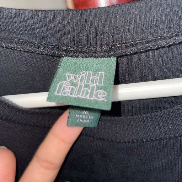 Wild Fable Black Crop Top with Red Heart - Picture 5 of 9